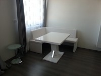 /album/galeria4/montaz-stola-a-lavice-jpg1/